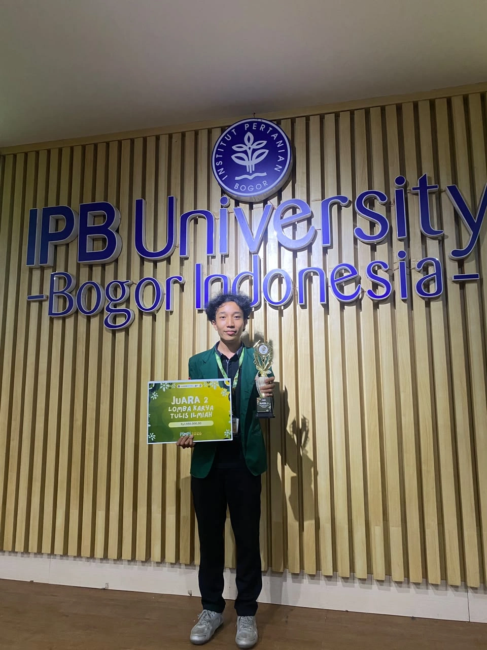 Tim Ora Iso USU Raih Juara 2 LKTI PIMPI IPB 2026 melalui Inovasi Pertanian Berbasis AI dan IoT